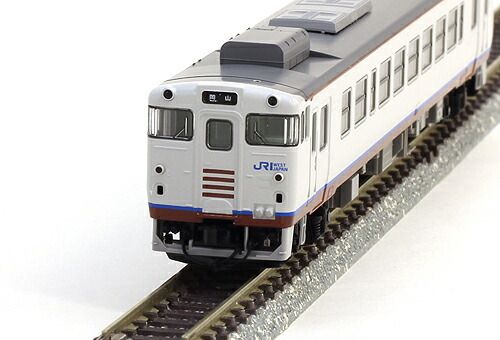 TOMIX 8456キハ40-2000形 （JR西日本更新車・岡山色）（M） JRディーゼルカー キハ40-2000形（JR西日本更新車・岡山色）（M