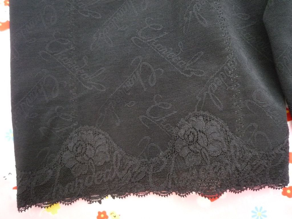 ブラック 立体成形