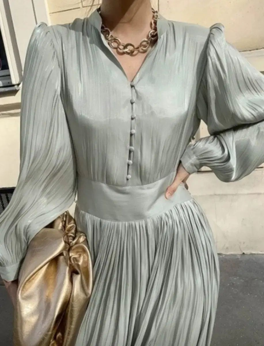 ジュローグ シルキー