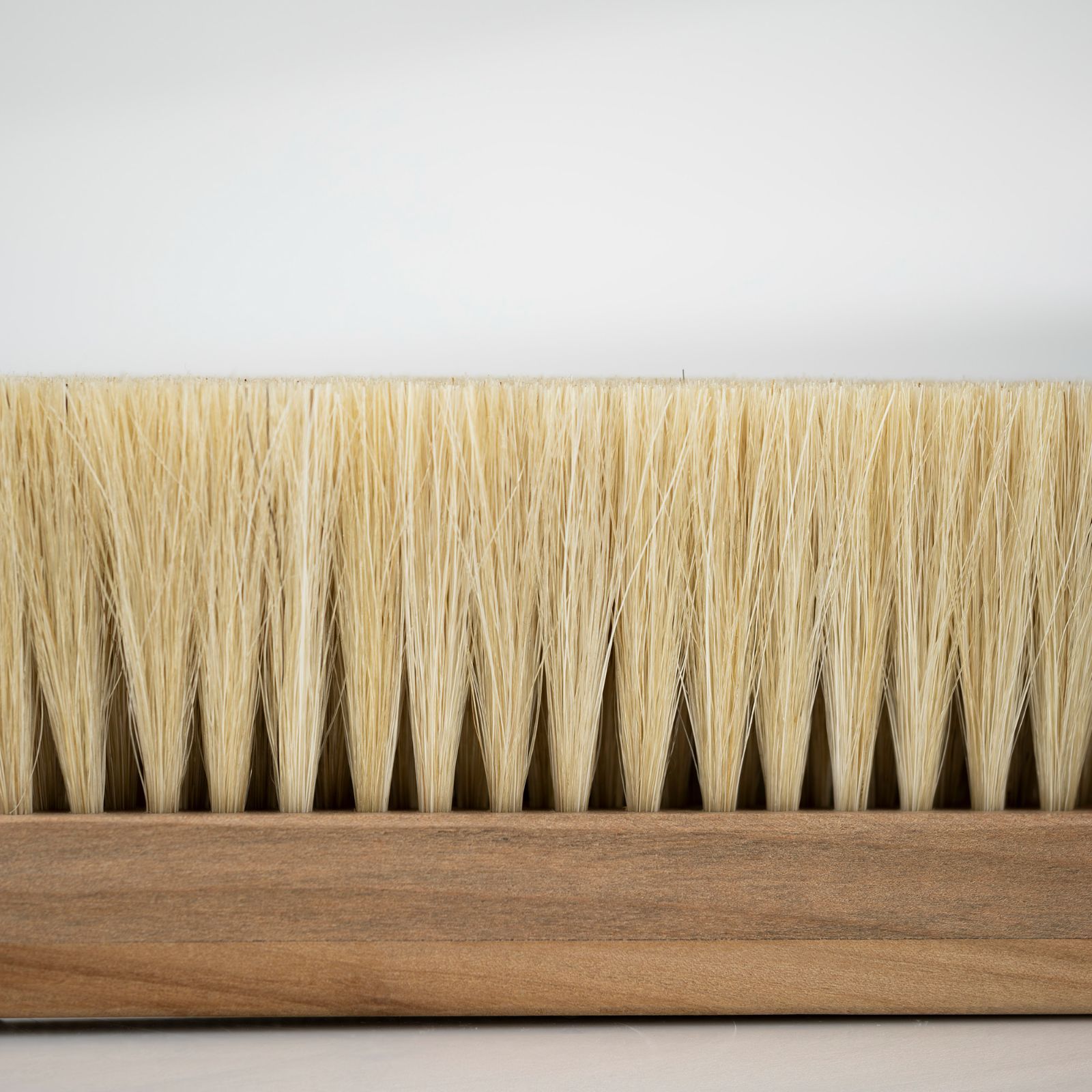 UNO BRUSH