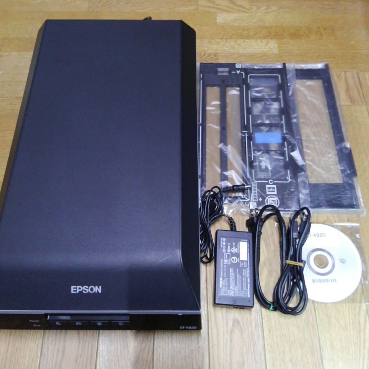 EPSON GT-X820 フィルムスキャナー フィルムホルダー付属 動作良好