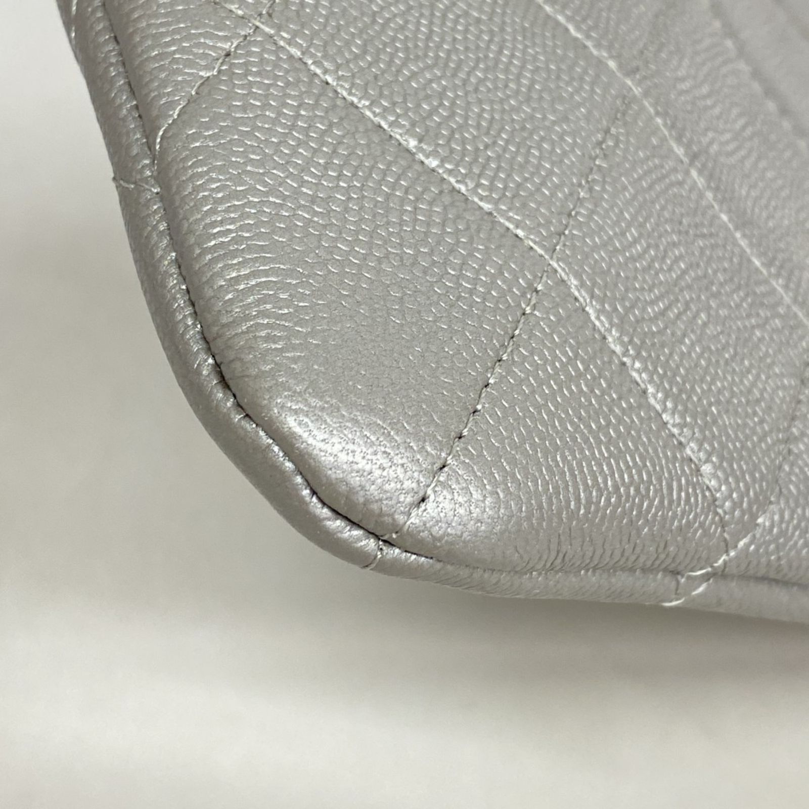 シャネル(Chanel) シャネル クラッチバッグ マトラッセ キャビア シャネル(Chanel) シャネル クラッチバッグ マトラッセ キャビア