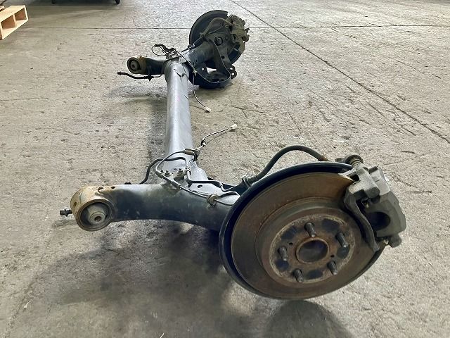 リアアクスルビーム L