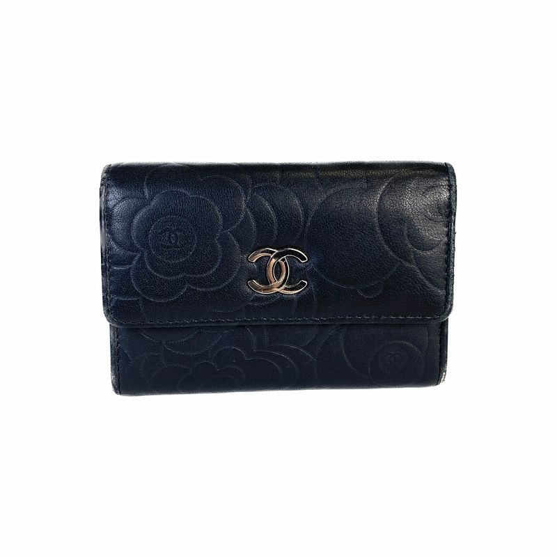 極美品 CHANEL レザー カードケース マトラッセ カメリア ブラック CHANEL シャネル カメリアカードケース ブラック キャビアスキン
