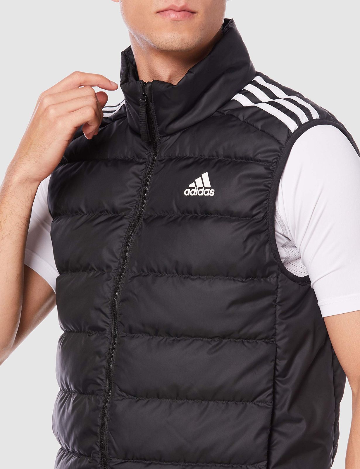 アディダス] ダウン エッセンシャルズ ダウンベスト IZG11 メンズ