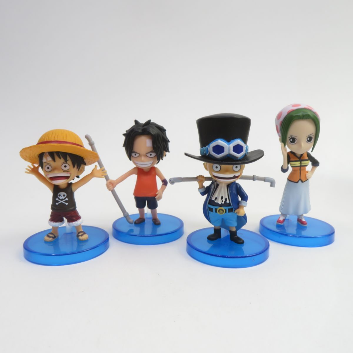 ワンピース　ワールドコレクタブルフィギュア vol.20 8点セット Amazon.co.jp: ワンピースワールドコレクタブルフィギュアvol.20