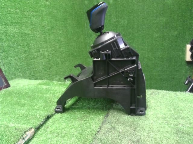6AA-P15 キックス