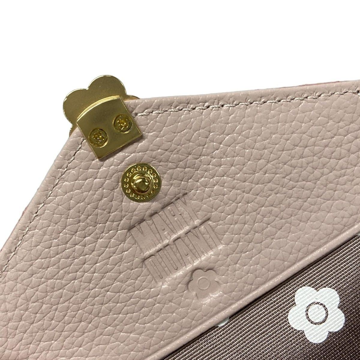 新品　マリークワント　折財布　エナメル　ピンク MARY QUANT 財布 3つ折り財布 ピンク｜Yahoo!フリマ（旧PayPay