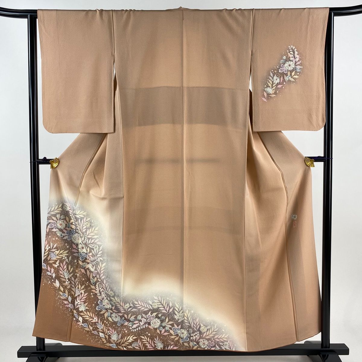 付下げ 身丈155.5cm 裄丈63.5cm S 袷 翠山工房 やまと 落款 辻が花 ぼかし ピンクベージュ 正絹 名品