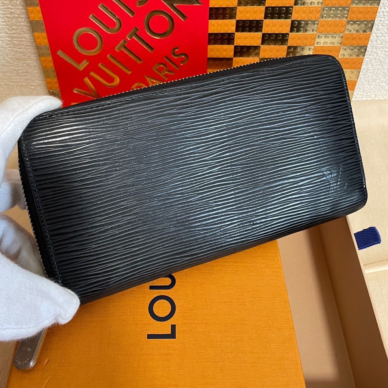 極美品】新型 ルイヴィトン エピ ジッピーウォレット 長財布 ノワール  