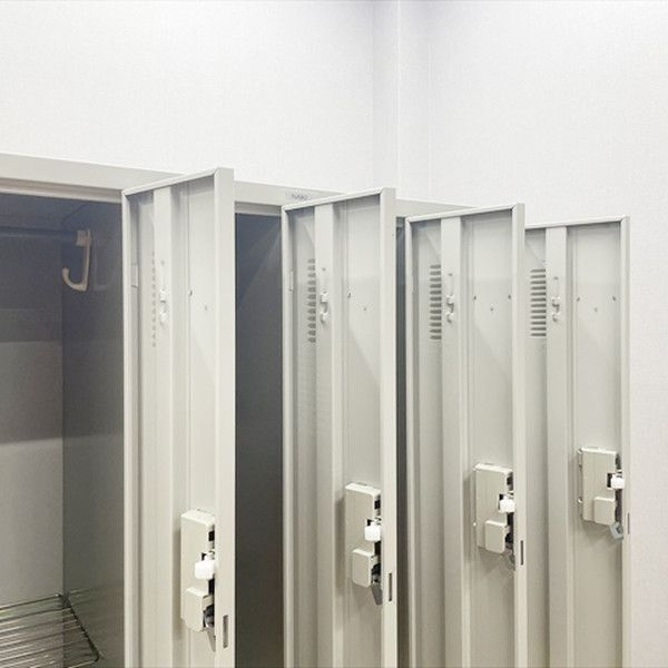8人用ロッカー 4列2段