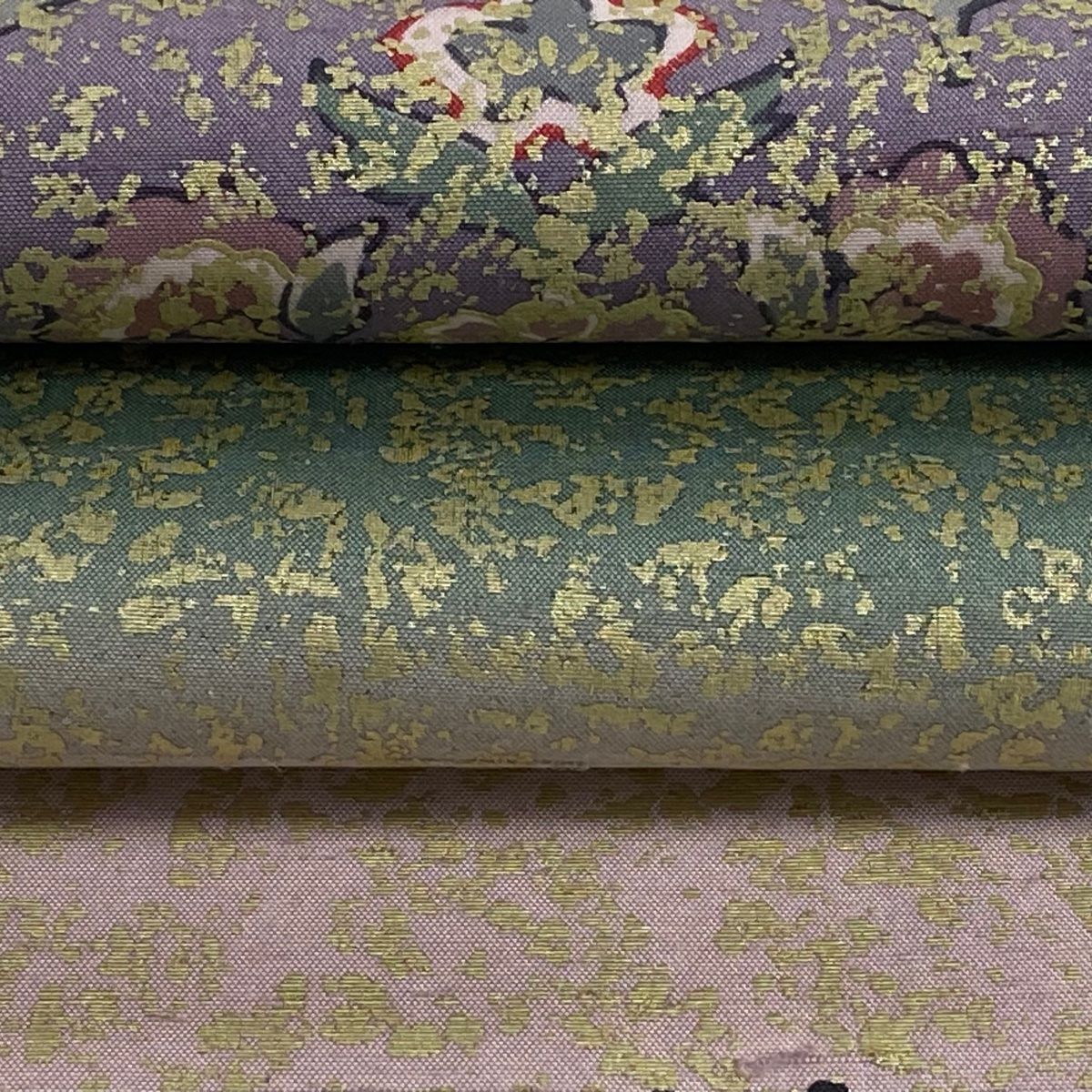 薄紫