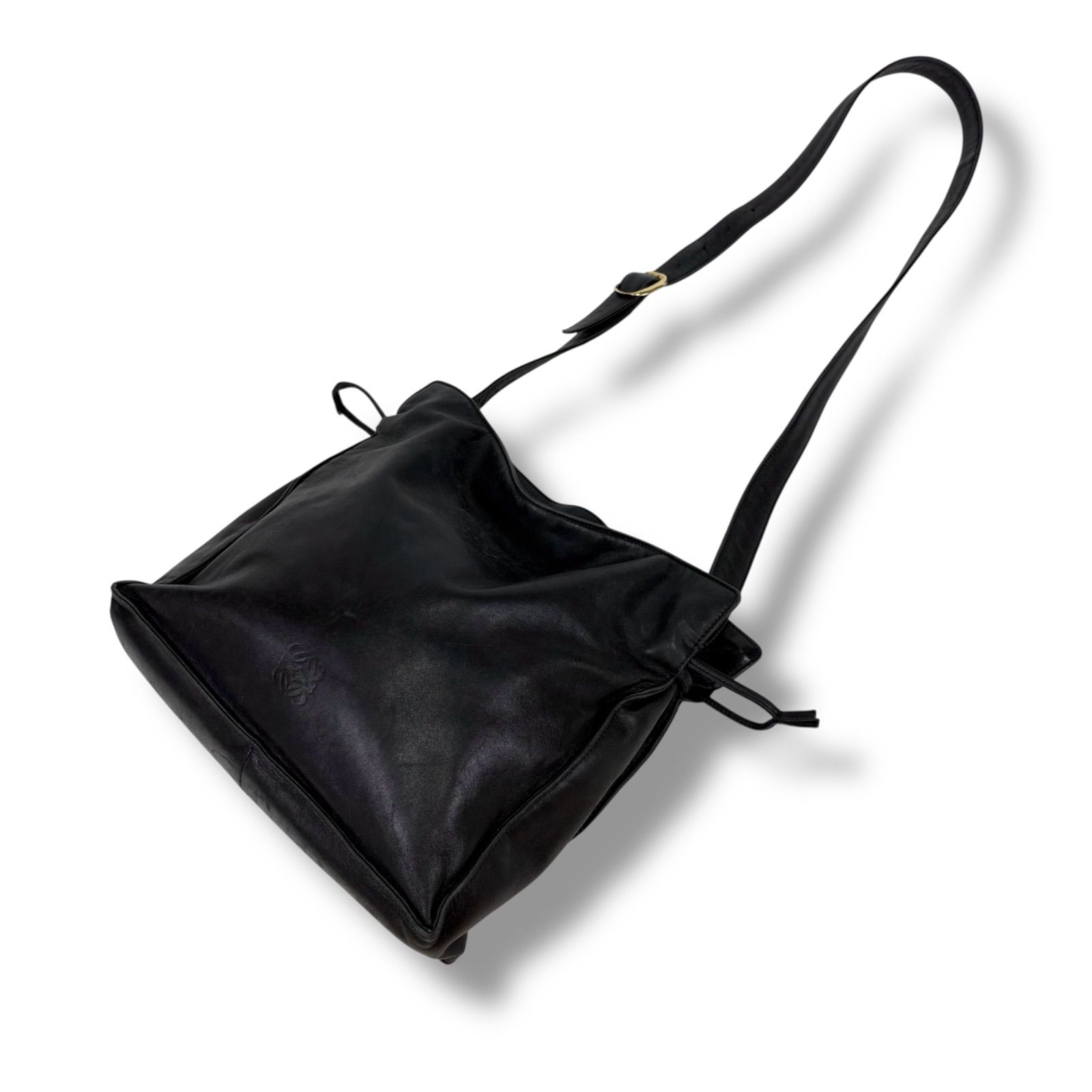 LOEWE ロエベ アナグラム フラメンコクラッチ ナッパレザー 巾着