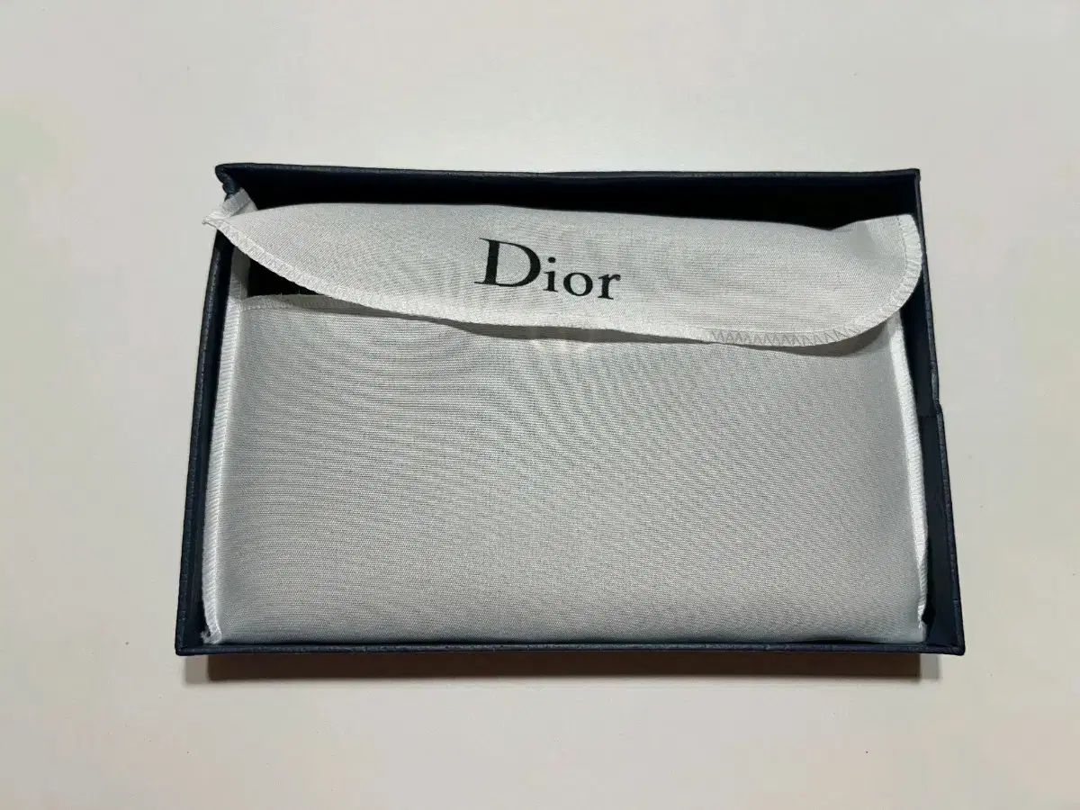 Dior ディオール