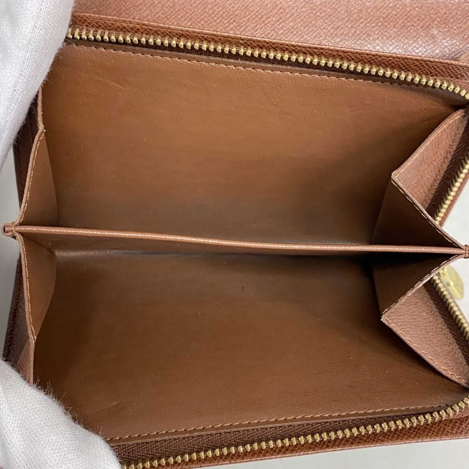 ポルトモネビエトレゾール