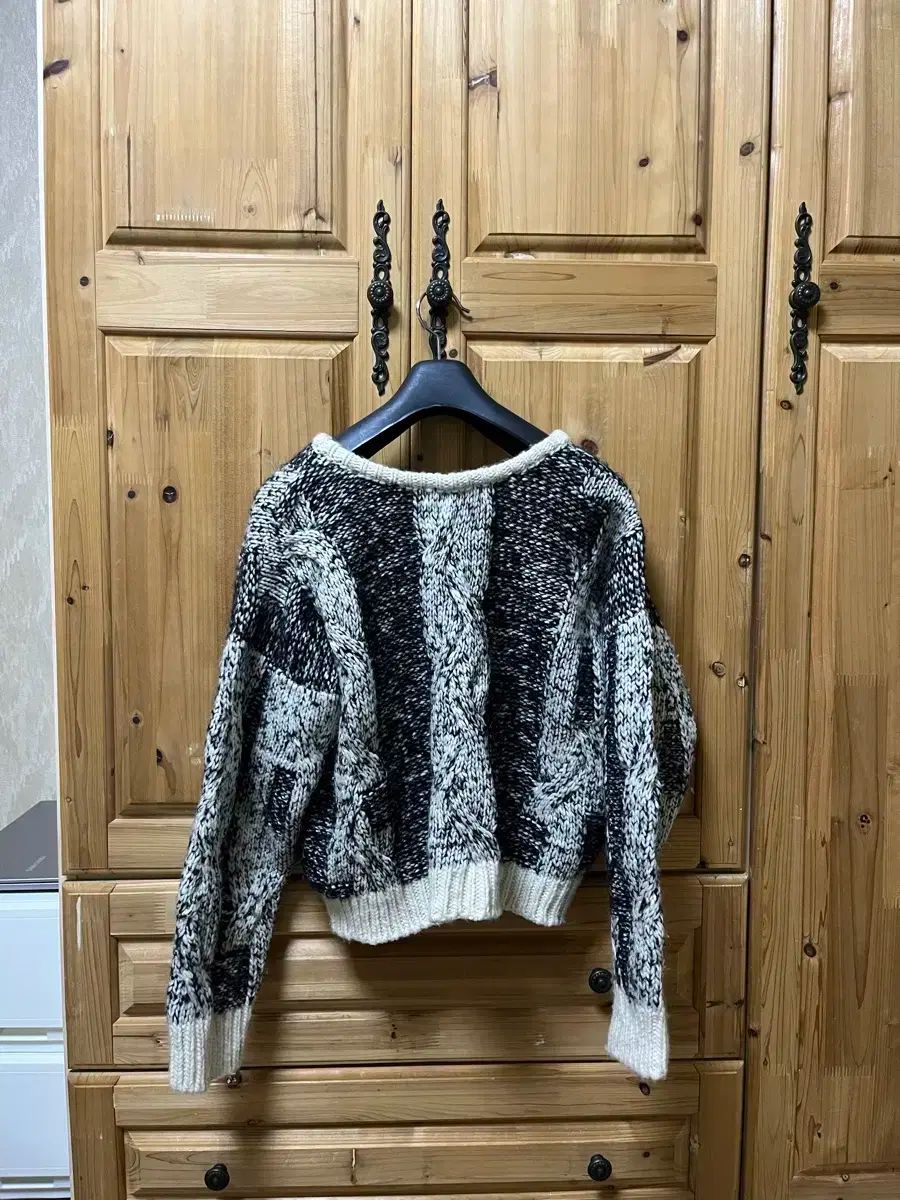 34 IROイロ バイカラー クロップドニット