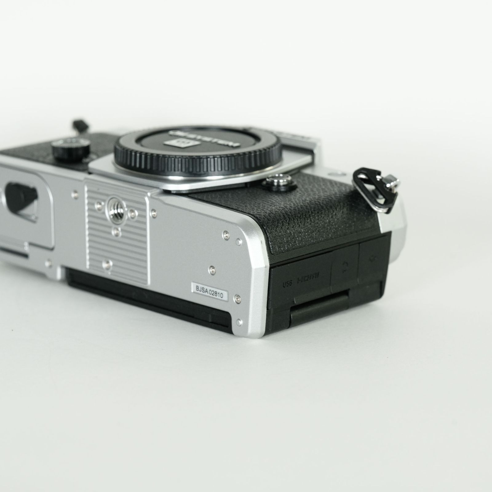 安全性のある ｜シャッター数1 075回｜L型グリップ付 OM SYSTEM OM-3 ボディ マイクロフォーサーズマウント 全品無料。