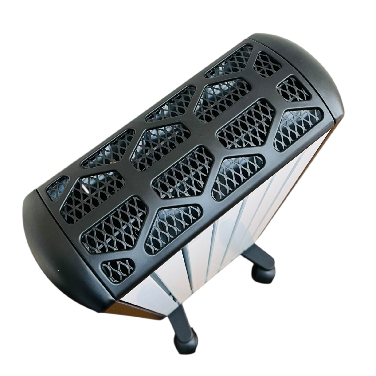 ピュアホワイト＋マットブラック 高年式