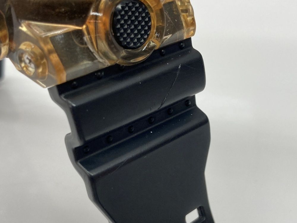 耐衝撃構造 20気圧防水