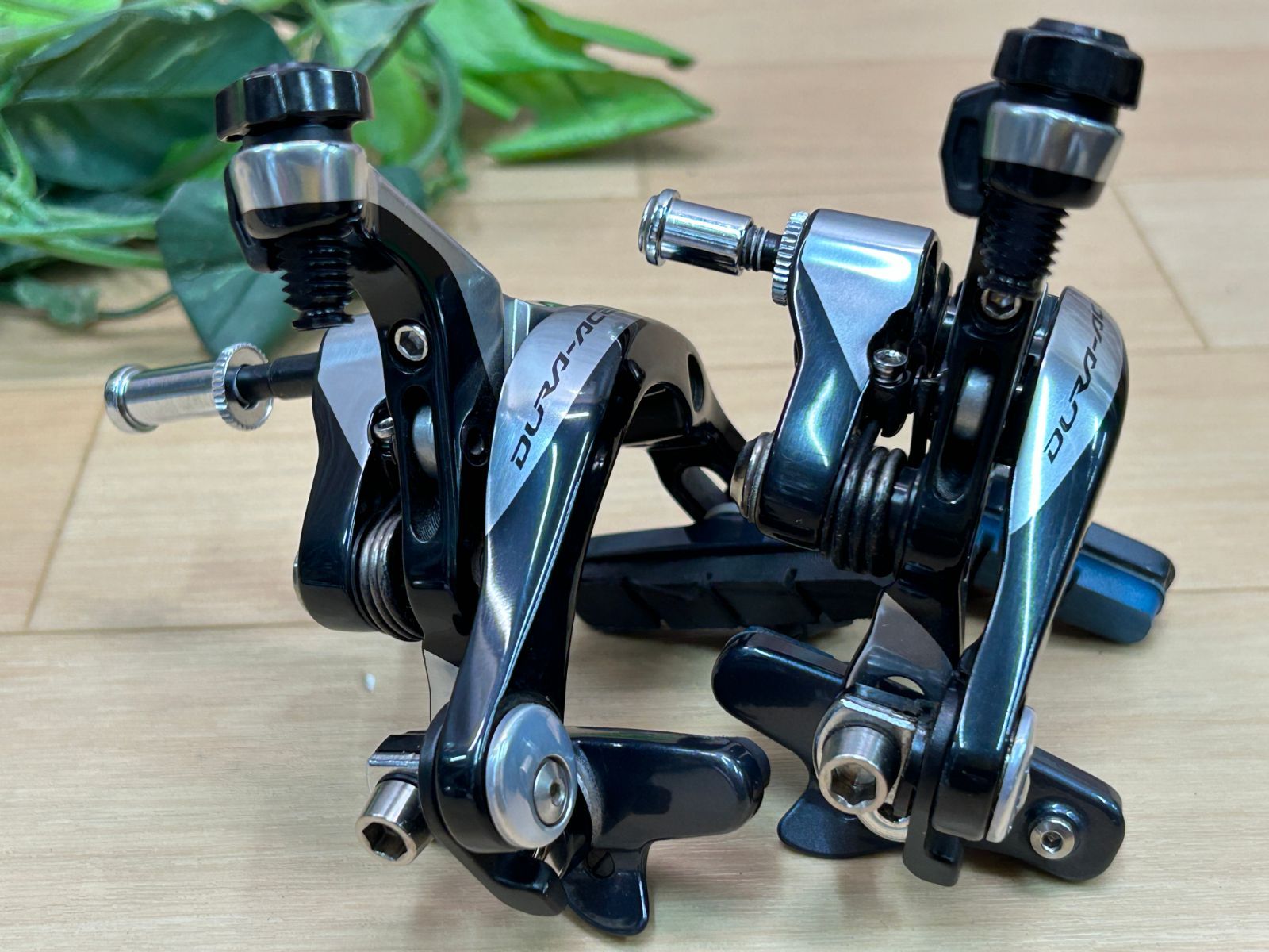 大特価sale!! 良品!! SHIMANO DURA-ACE BR-9000 313g シマノ デュラエース 前後キャリパーブレーキセット ロード ミニベロ ピスト 同梱発送承り中!! M-678