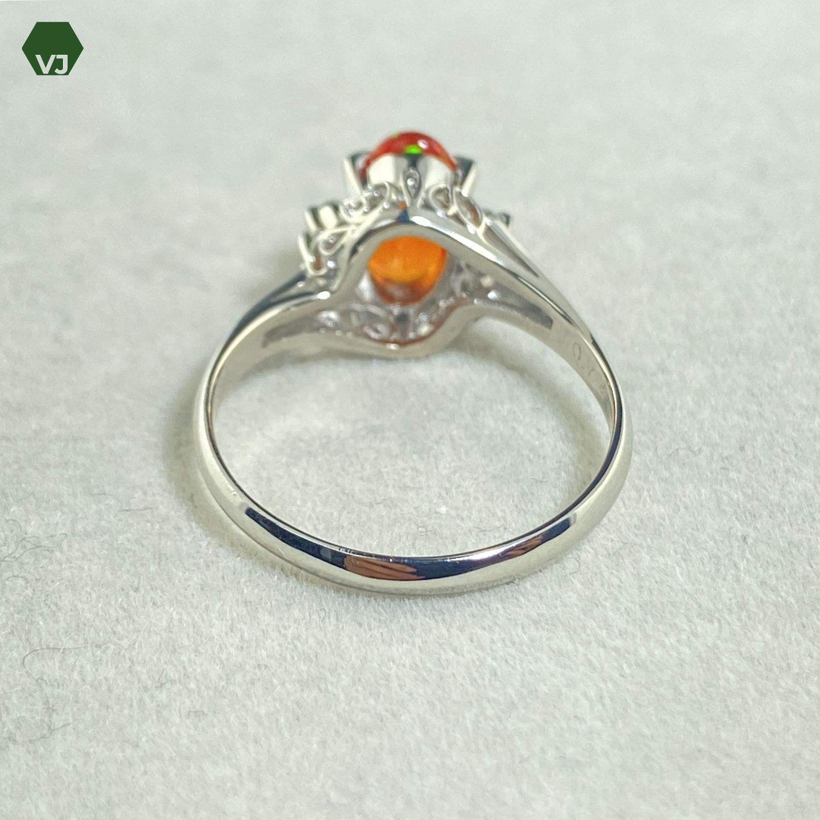 30-05】ファイアオパール ダイヤモンド リング 0.72ctD0.07ct 【中古 