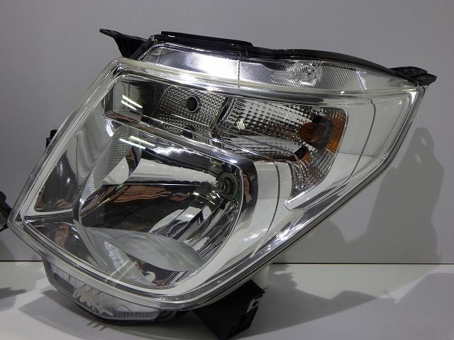 専用ページ MH34SワゴンR スティングレー ヘッドライト 純正右 左