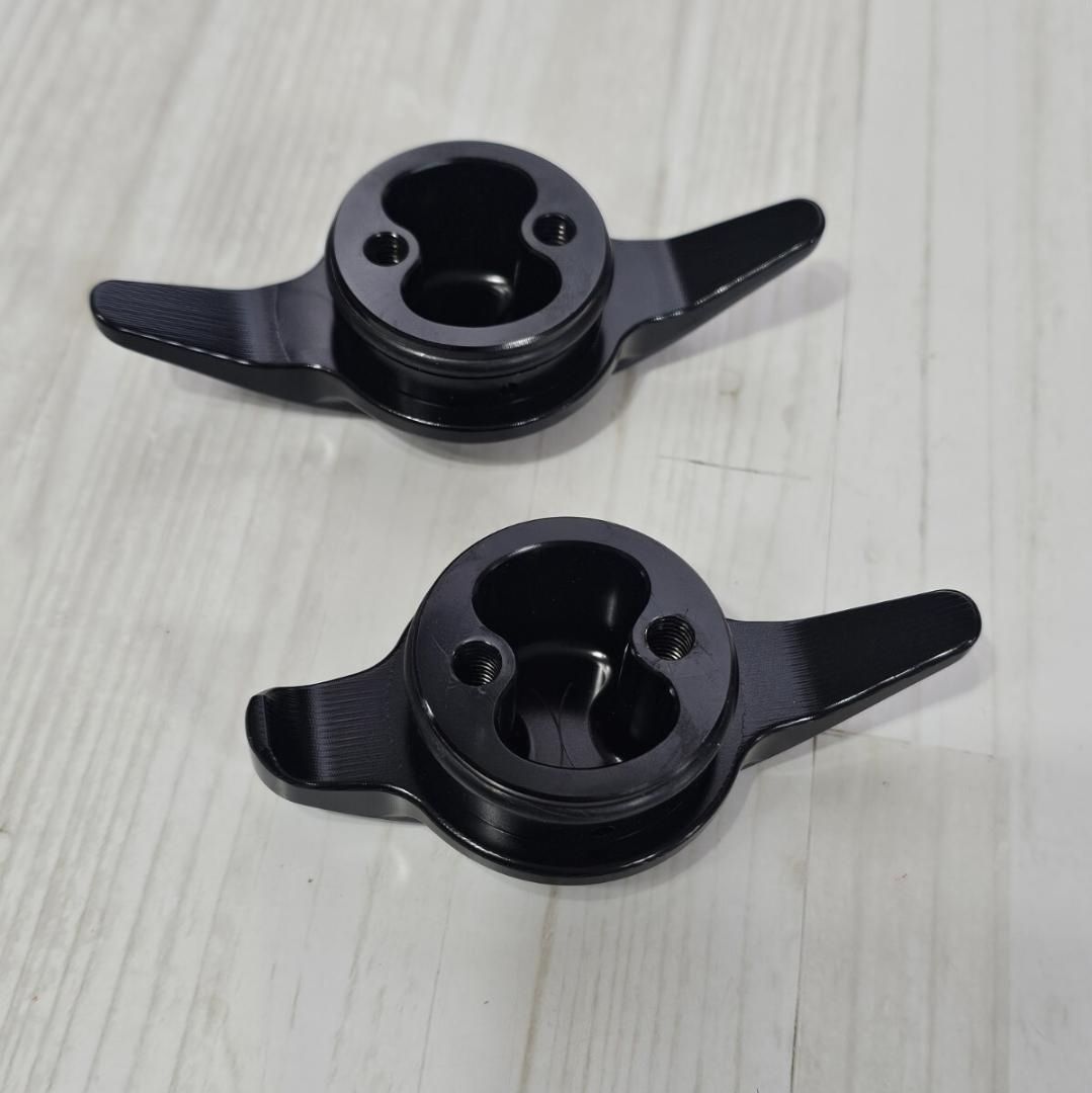 ピボットカバー