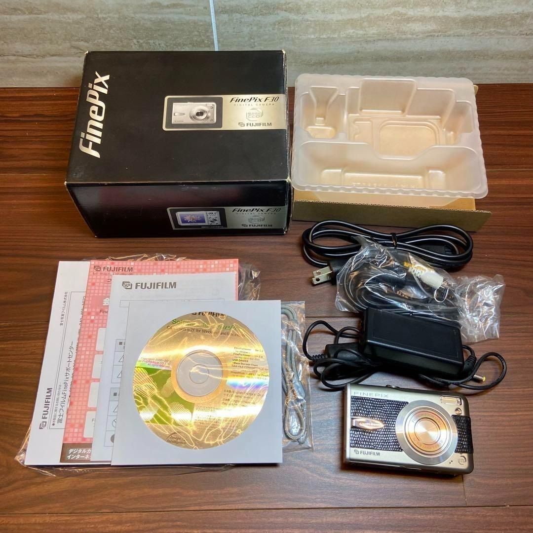 FinePix F 30 デジカメ 3442