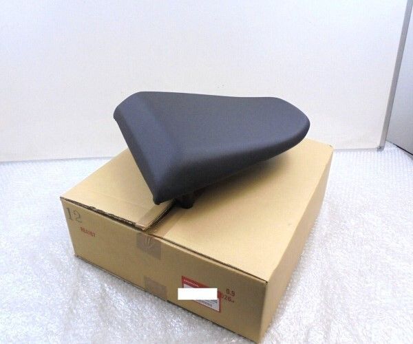 ホンダ 純正 VFR800F タンデムシート (TYPE1) HONDA VFR800F Seat  