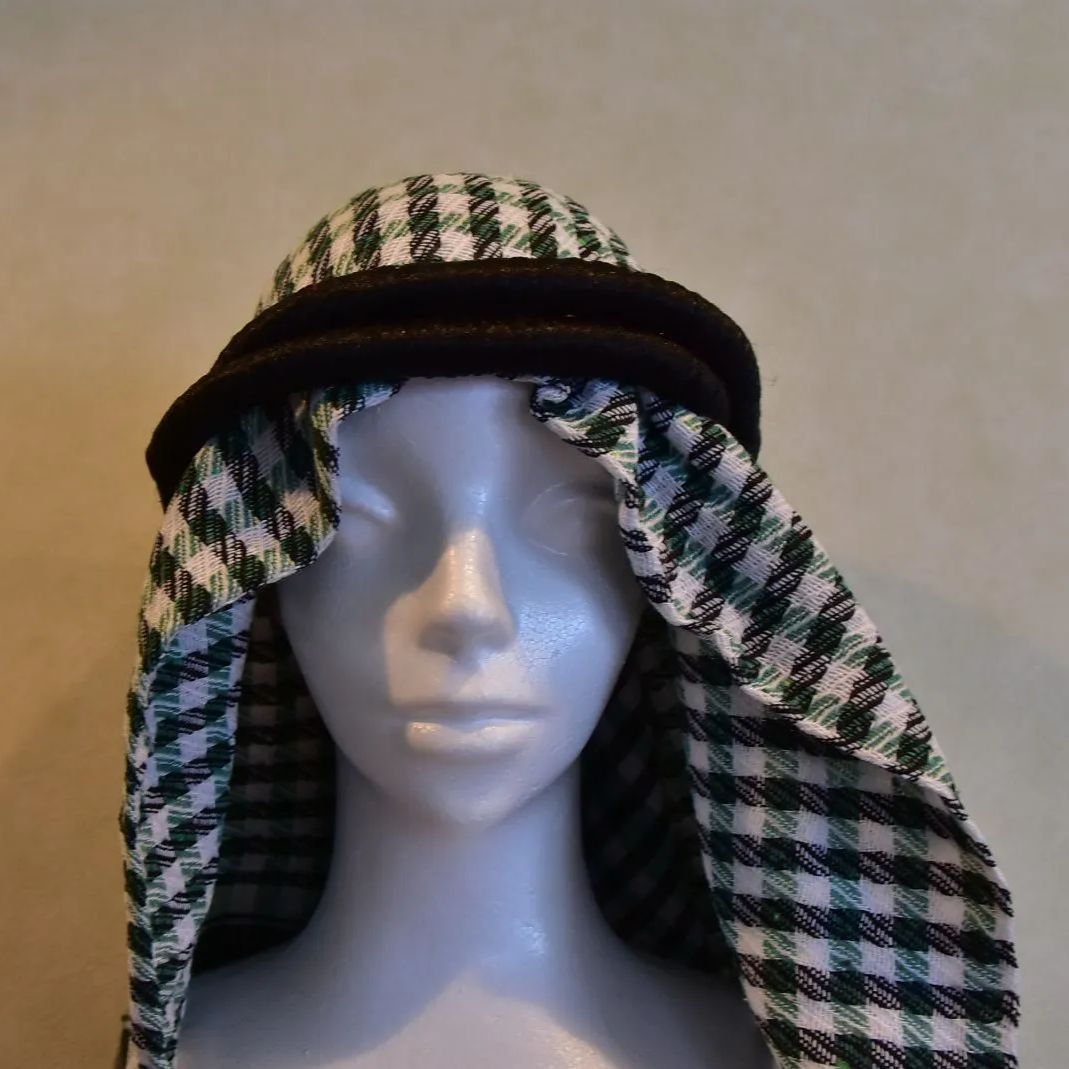 カフィーヤ（クーフィーヤ） アラブの頭巾 ターバン パレスチナ 白黒＋