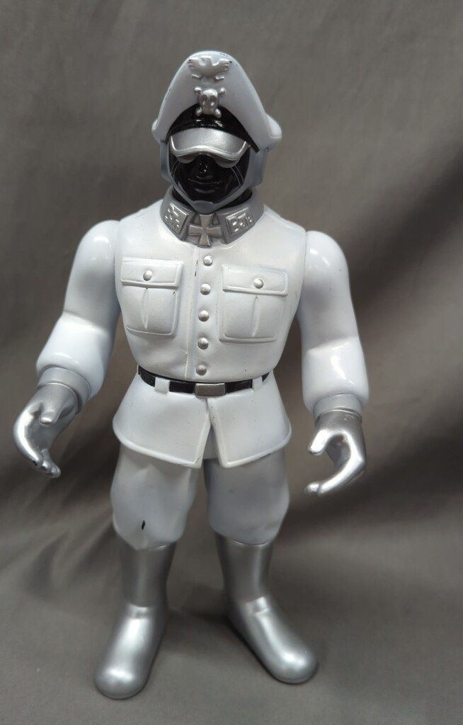 ファイブスタートイ ノスタルジックソフビコレクション ブロッケンJr./(ブラックボディ/ホワイトコスチュームver.)