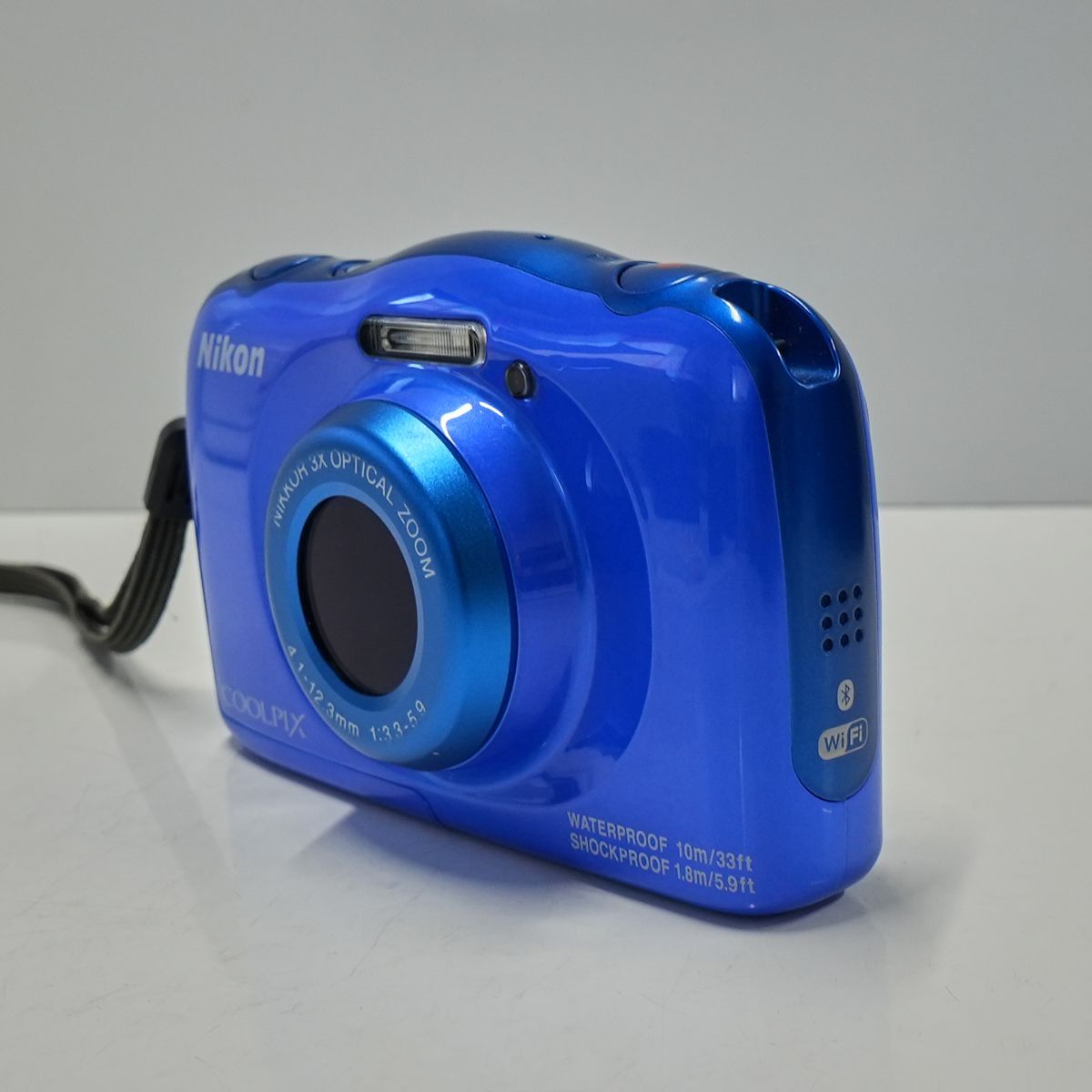 Nikon COOLPIX W150 USED超美品 デジタルカメラ 本体+バッテリー 防水