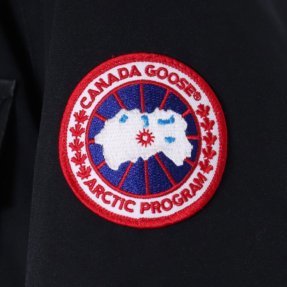 CANADA GOOSE KAMLOOPS Sサイズ ブラック 4075JM R - メルカリ
