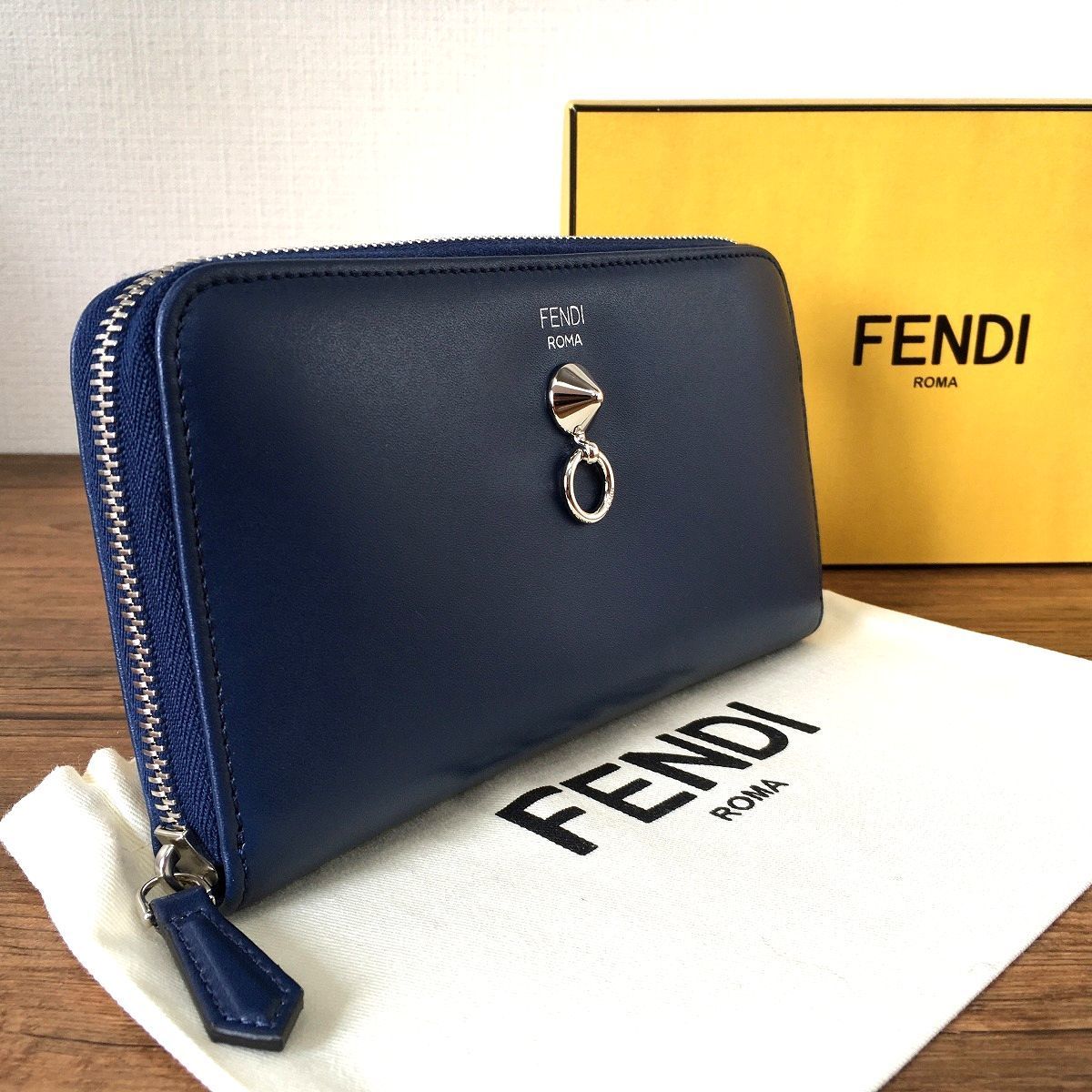 未使用品 FENDI ジップウォレット 8M0299 ネイビー 355-tops.edu.ng