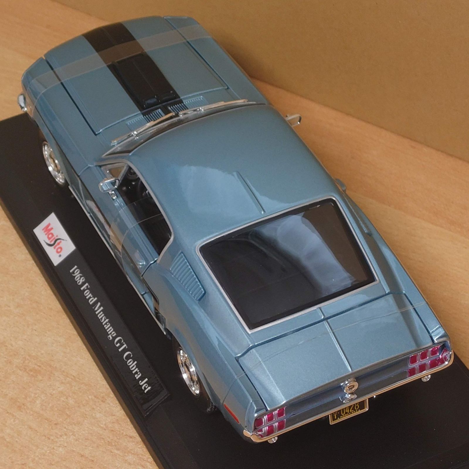 1/18 フォードマスタングGT コブラ ジェット 1968 マイスト製ミニカー Amazon | フォード 1968 マスタング GT コブラ ジェット （青