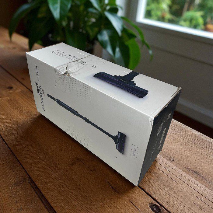 未使用品）Shark シャーク コードレススティック掃除機 EVOPOWER SYSTEM ADV CS651J ロイヤルブルー パイプ