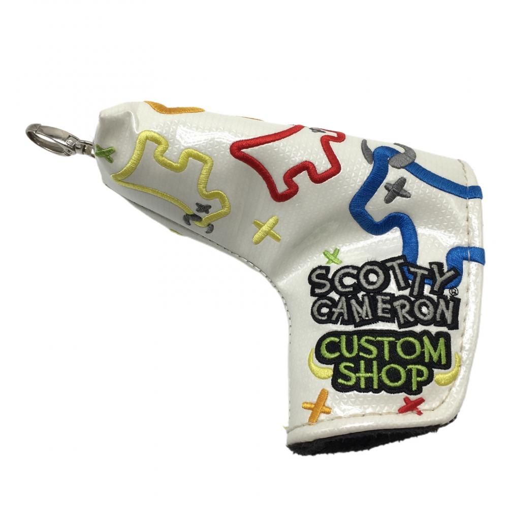 美品】スコッティキャメロン パターカバー 白×マルチ JUNK YARD DOG ツアー支給品 ピン型ゴルフ Scotty Cameron - メルカリ