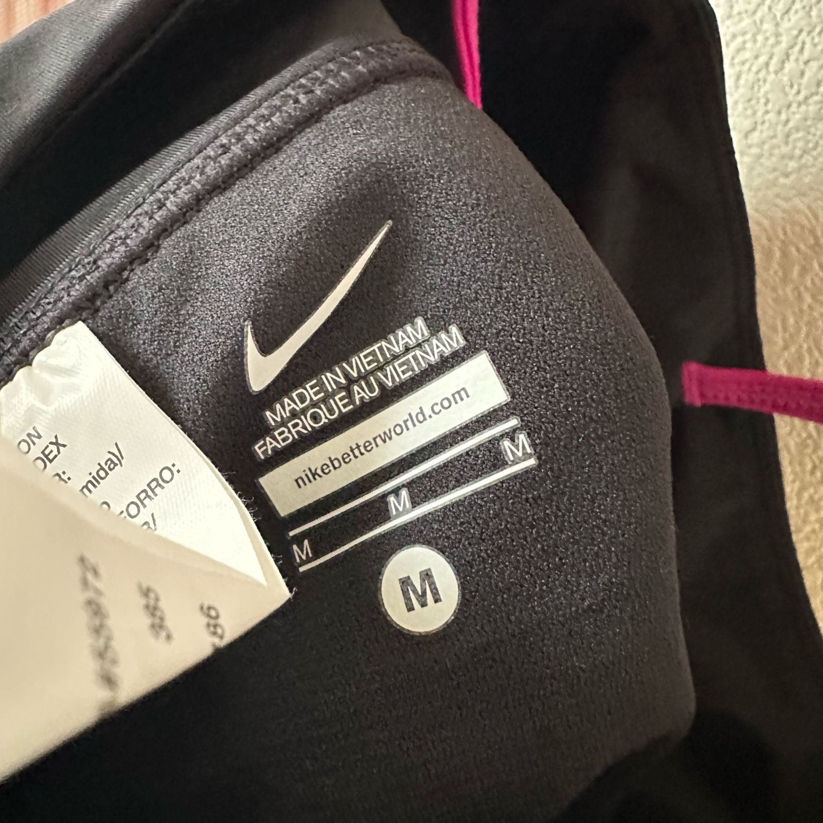 https://assets.mercari-shops-static.com/-/large/plain/fgTe4yc7cyv7ok5XX4r7n8.jpg@jpg