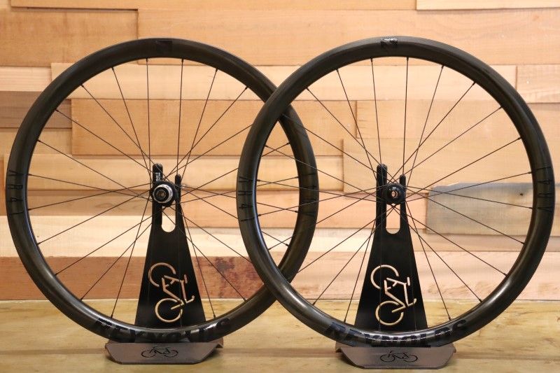 REYNOLDS AR41 11sカーボンホイールDISC チューブレスレディ レイノルズ REYNOLDS AR41 ディスク カーボン チューブレス