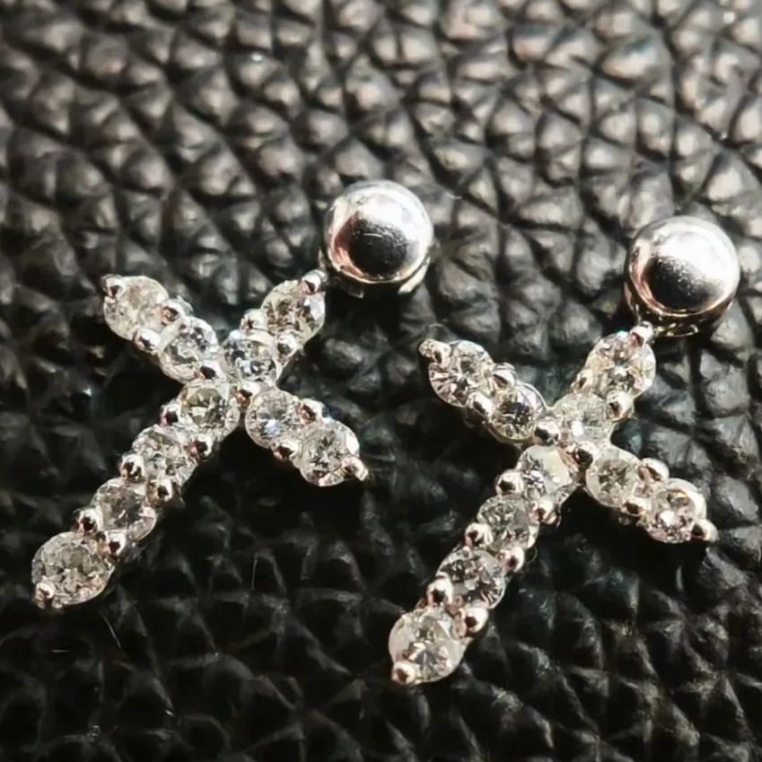 プラチナpt900ペンダントトップ クロス pt900 ダイヤモンド 0.5ct