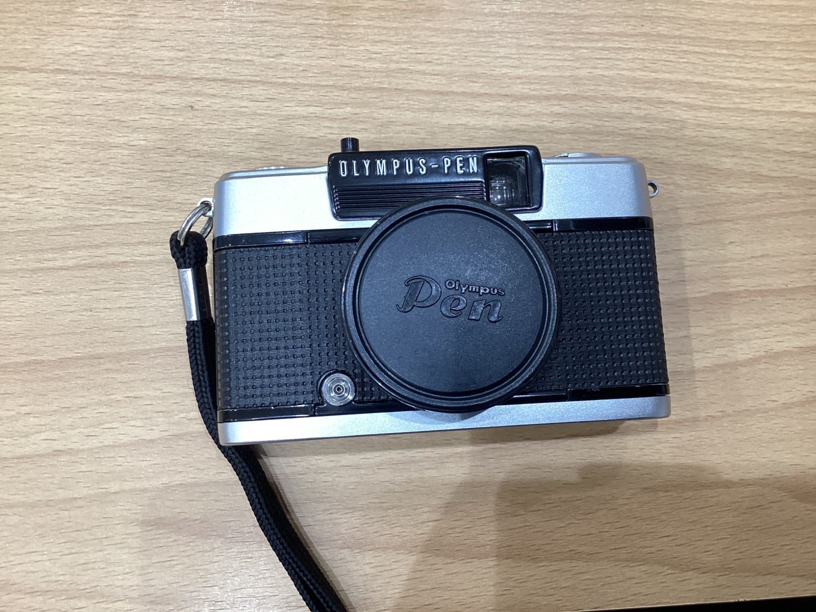KA834 OLYMPUS オリンパス フィルムカメラ 【OLYMPUS-PEN EE-3