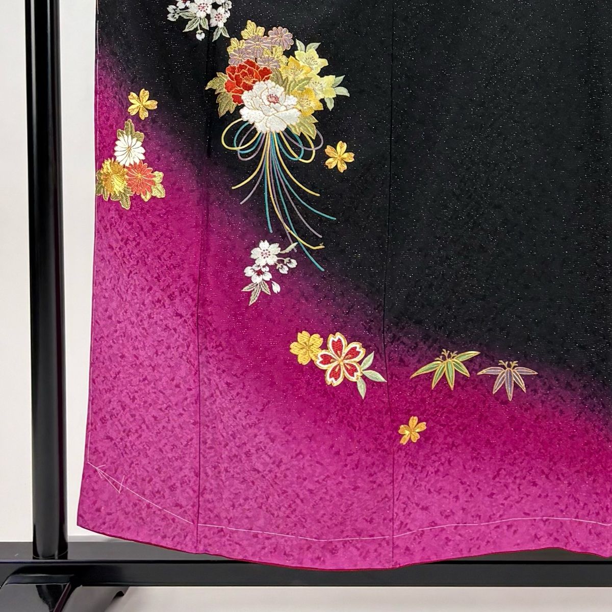 訪問着 身丈157.5cm 裄丈63cm S 袷 薬玉 桜 銀通し 刺繍 黒 正絹