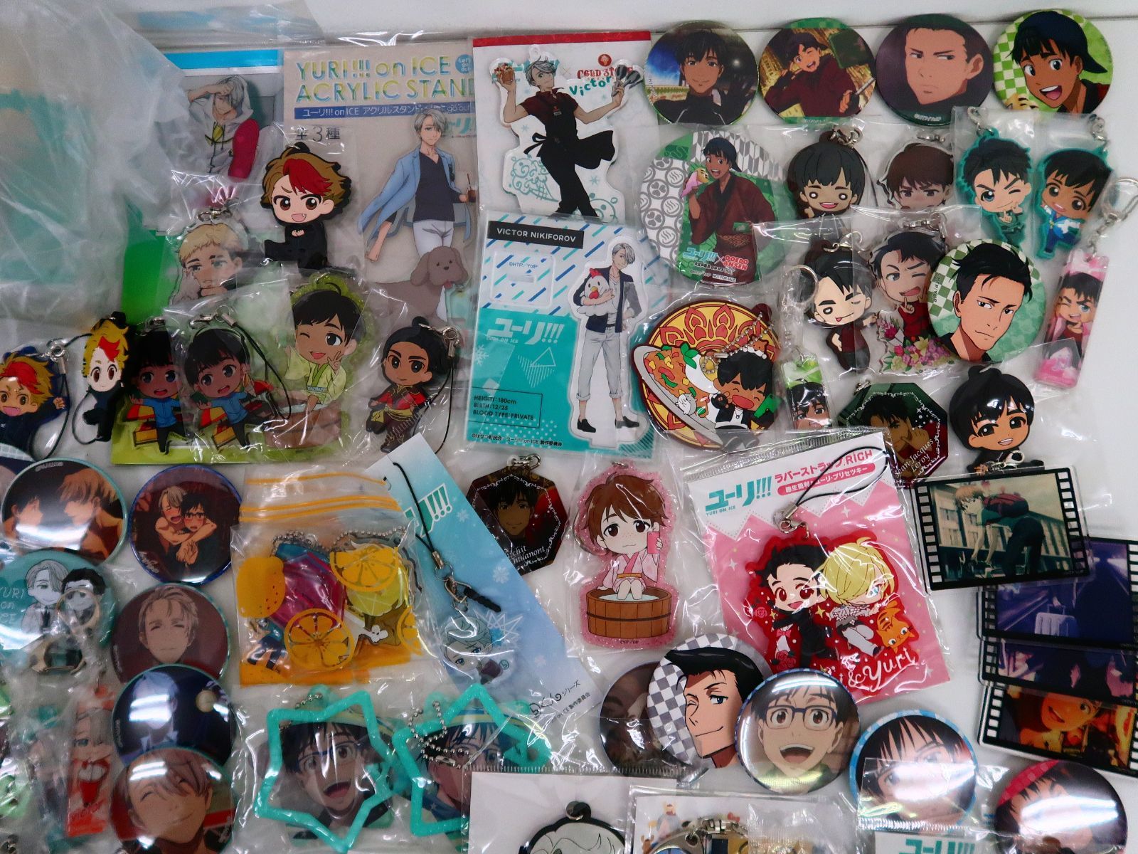 ユーリ!!! on ICE ブロマイド ポストカード まとめ売り MUSEUMの