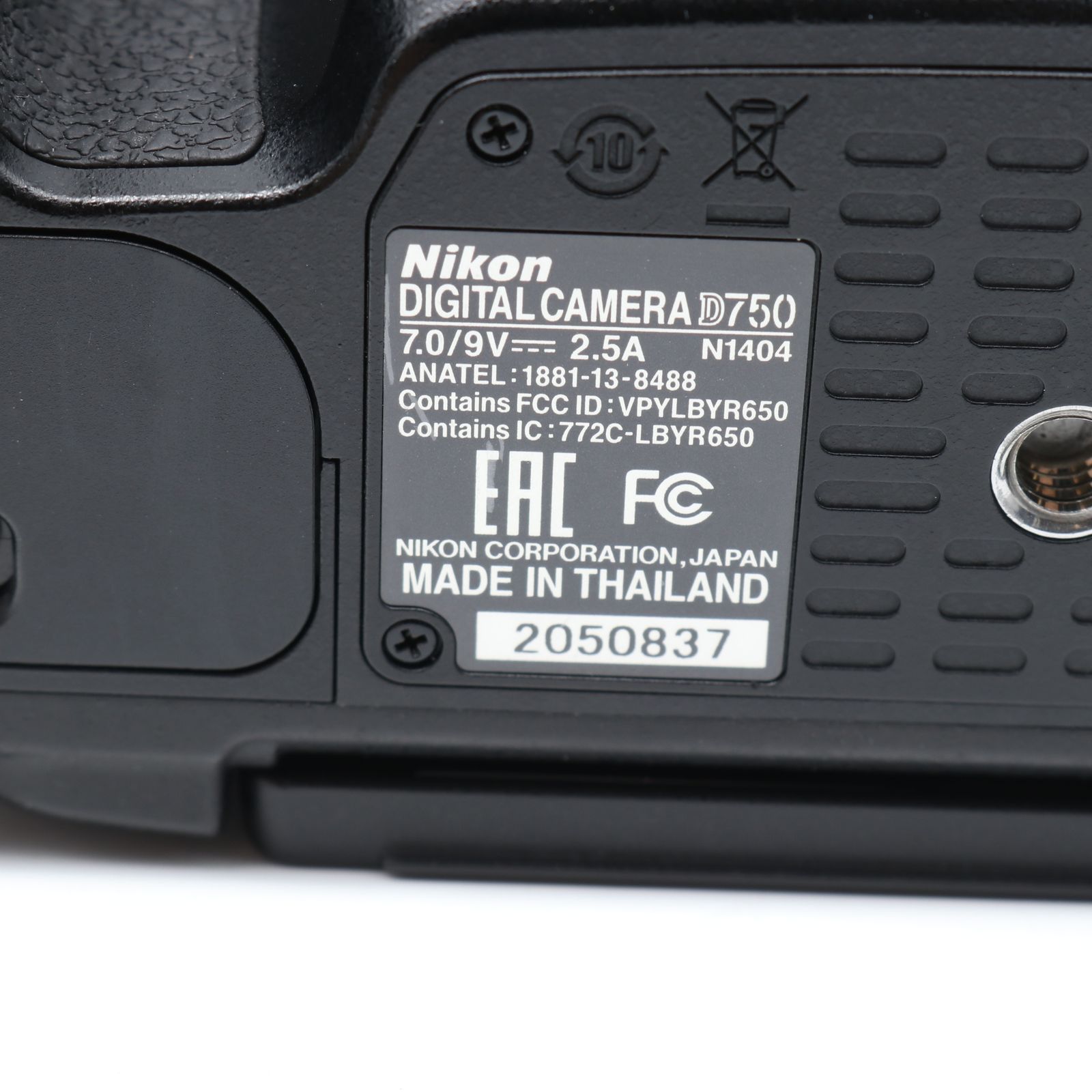 Nikon D750 ボディ（シャッター回数6,000回以下／美品） 美品】Nikon デジタル一眼レフカメラ D750 ボディ(シャッター