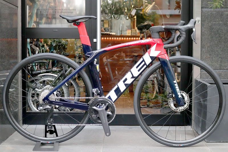 Trek madone 2.1 2013年モデル 室内保存 写真の物、全てお譲りします 