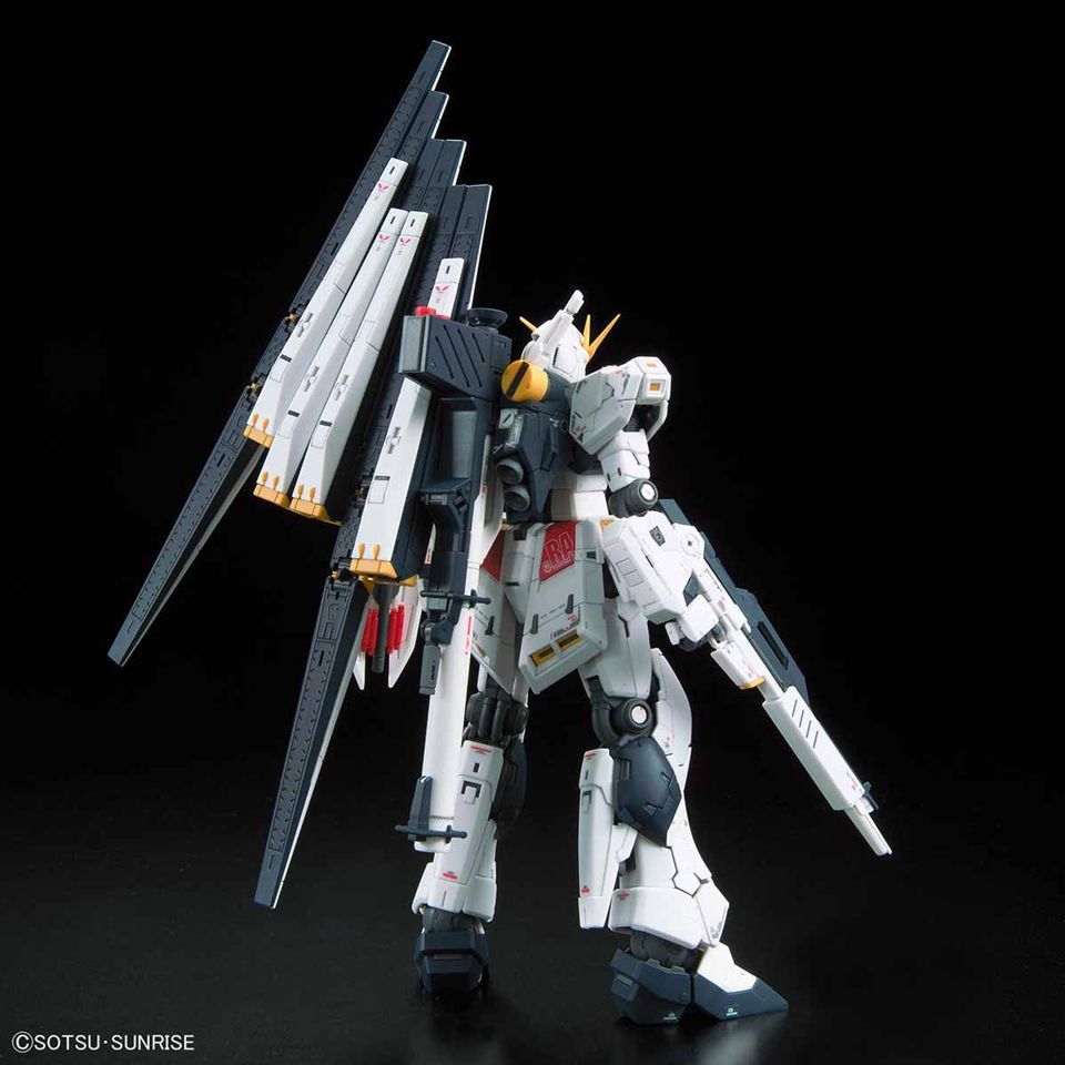 【新品未使用】1/144 RG RX-93 νガンダム 逆襲のシャア Amazon | BANDAI SPIRITS(バンダイ スピリッツ) RG 機動戦士