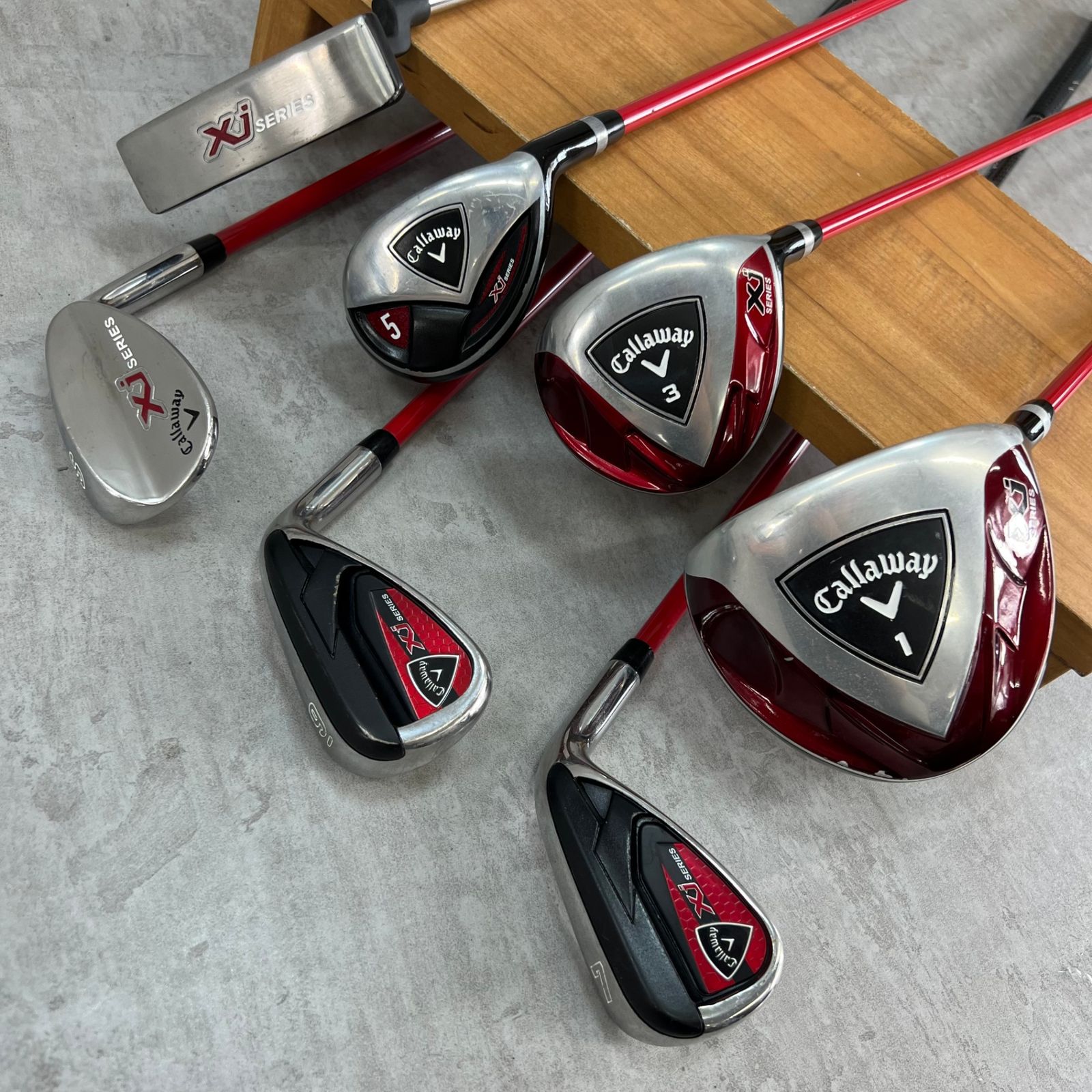 最前線の Callaway キャロウェイ ジュニアゴルフ7本セット SERIES XJ クラブ
