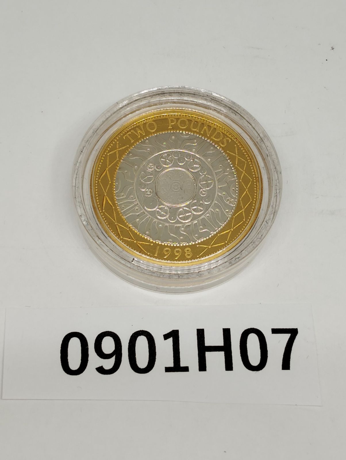 イギリス1ポンドプルーフ銀貨1998年1999年セット エリザベス2世 maxresdefault.jpg