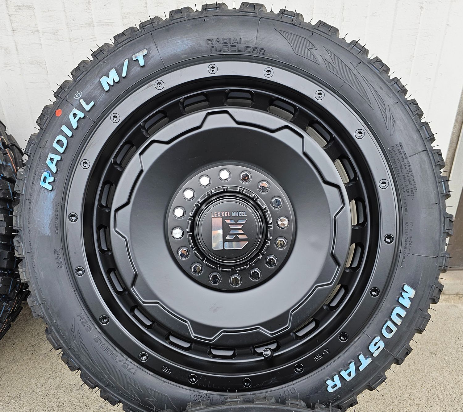 メルクス マツダ CX3 タイヤ ホイール4本セット 特選タイヤ 215/60R16