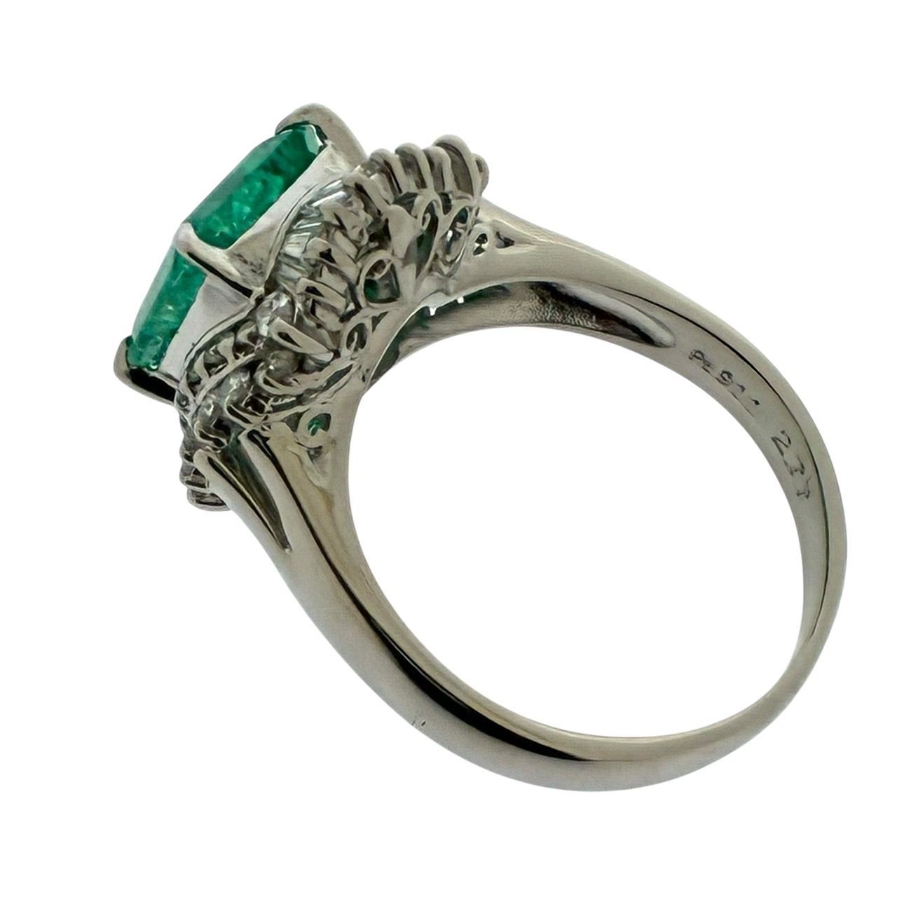 天然 エメラルド 天然 ダイヤ pt900 デザイン リング ☆新品☆『エメラルド0.74ct ダイヤモンド0.24ct』Pt900デザイン